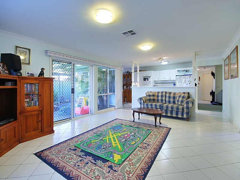 5 Womra Cres, Glenmore Park NSW 2745
