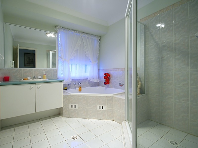 5 Womra Cres, Glenmore Park NSW 2745