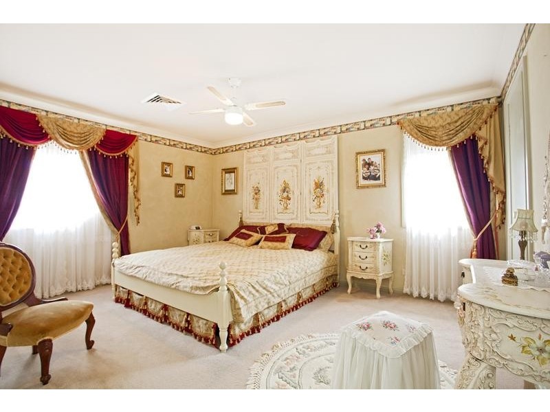 1 Daffodil Place, Glenmore Park NSW 2745
