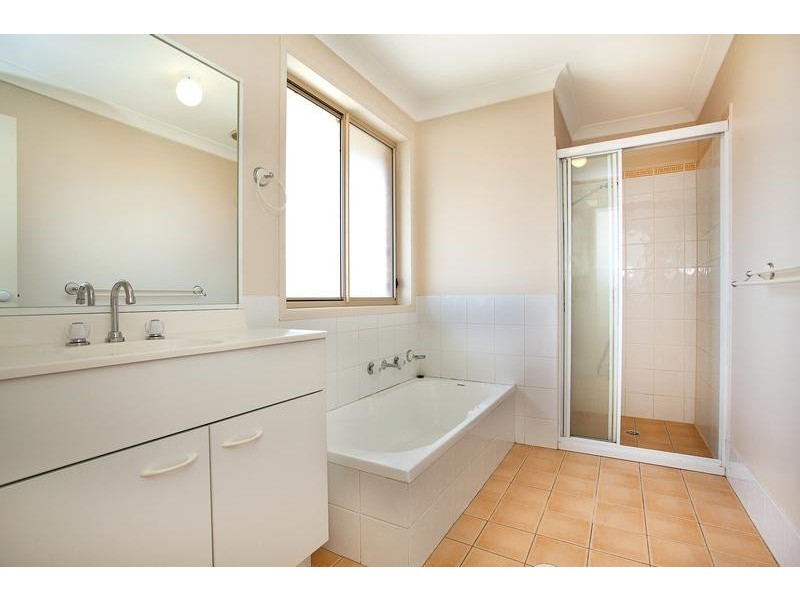 6 Kalua Place, Glenmore Park NSW 2745