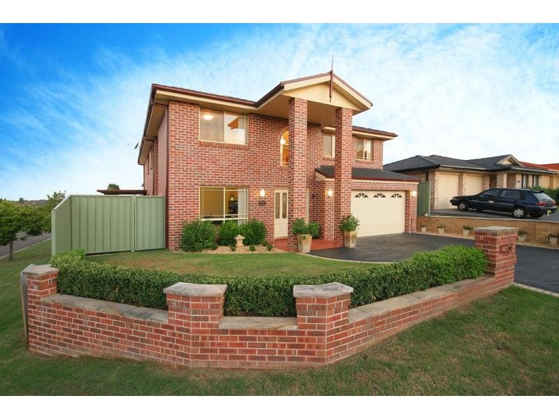 11 Monarch Circuit, Glenmore Park NSW 2745