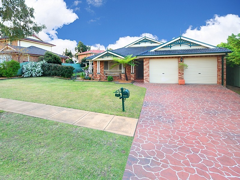 25 Pinehurst Avenue, Glenmore Park NSW 2745