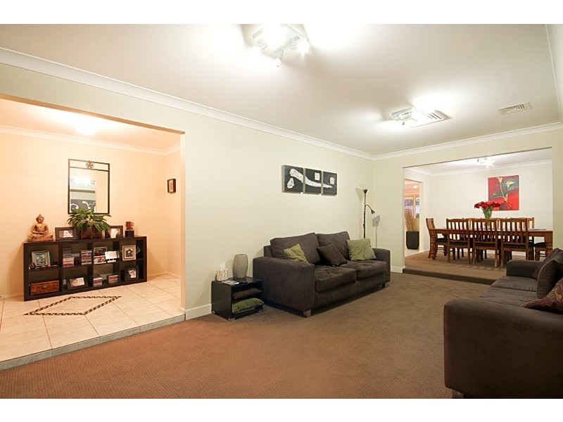3 Kuma Place, Glenmore Park NSW 2745
