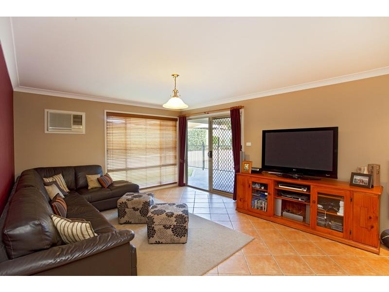 4 Narran Place, Glenmore Park NSW 2745