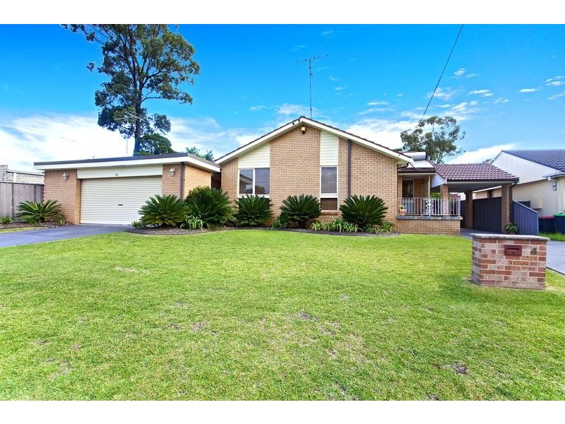 4 Huddleston Street, Colyton NSW 2760