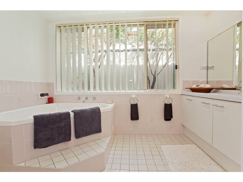 10 Bursaria Crescent, Glenmore Park NSW 2745