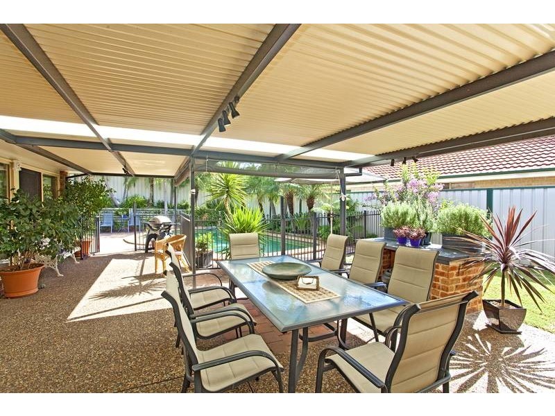 10 Bursaria Crescent, Glenmore Park NSW 2745