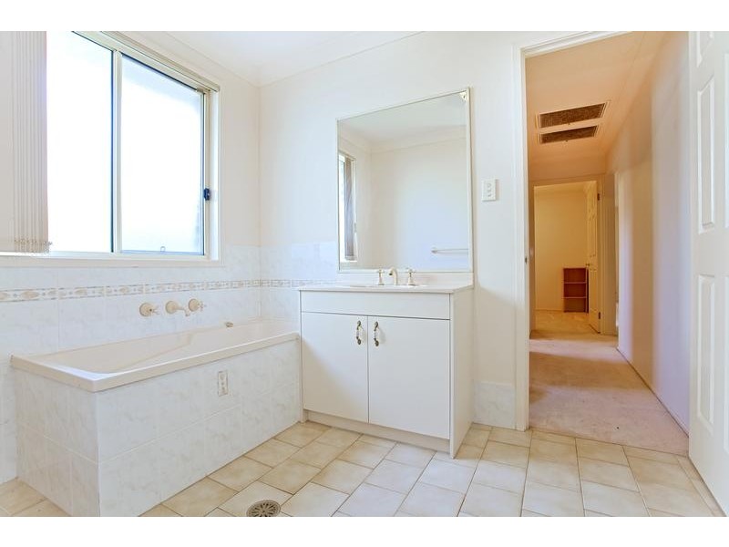 3 Bukari Way, Glenmore Park NSW 2745