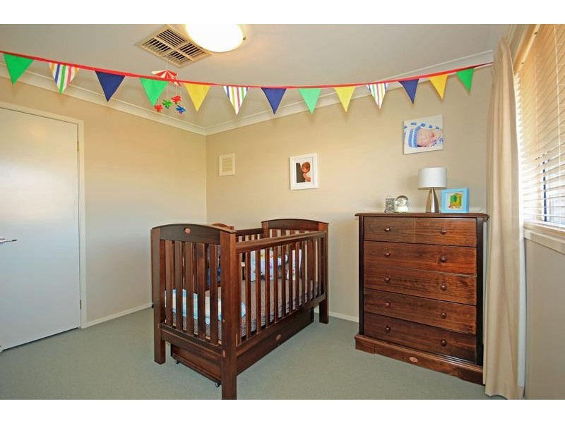 19 Birkdale Circuit, Glenmore Park NSW 2745