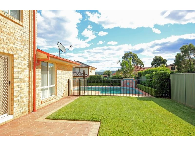 19 Birkdale Circuit, Glenmore Park NSW 2745
