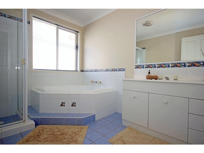 19 Birkdale Circuit, Glenmore Park NSW 2745