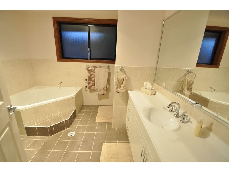2a McKay Drive, Silverdale NSW 2752