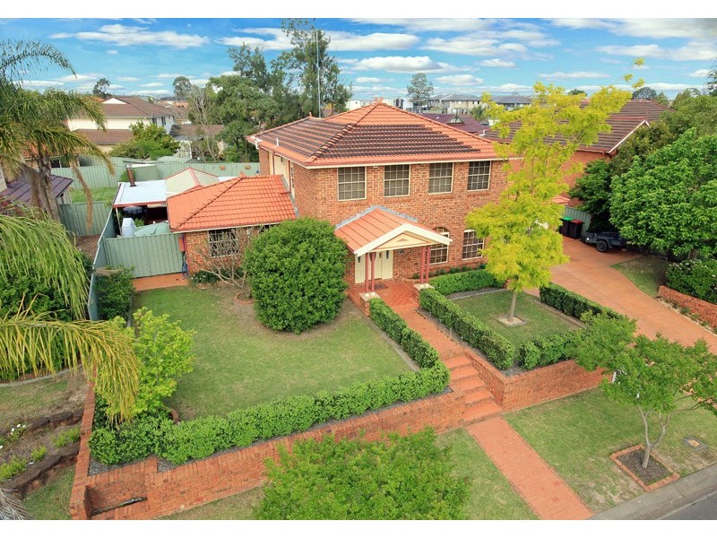 12 Giles Close, Glenmore Park NSW 2745