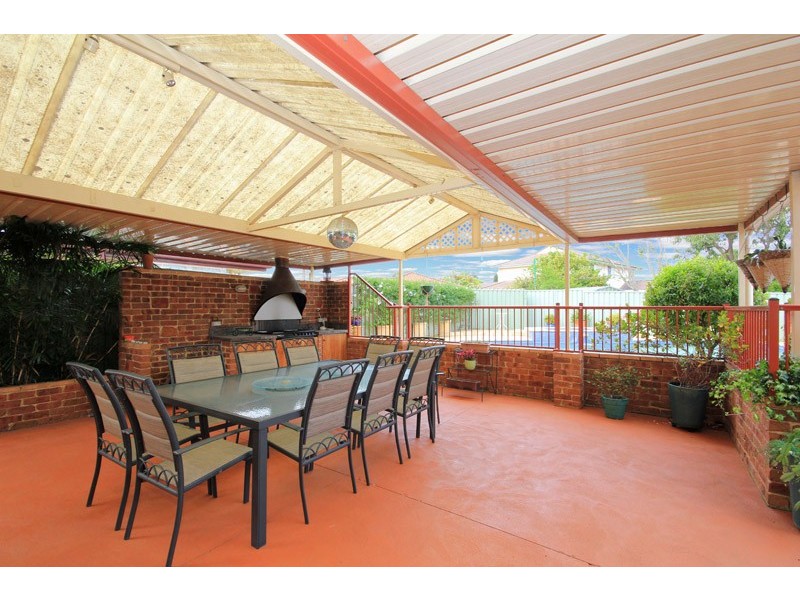 12 Giles Close, Glenmore Park NSW 2745