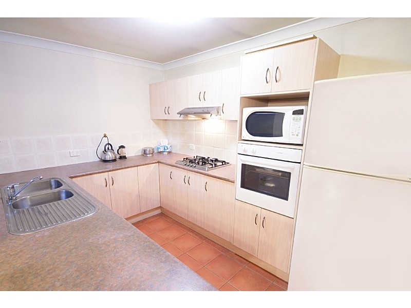 6 Yenna Place, Glenmore Park NSW 2745