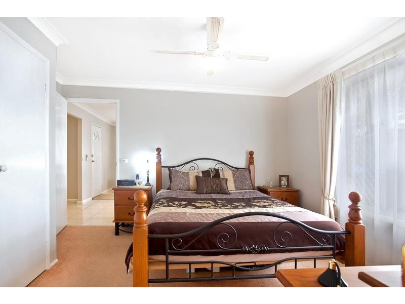 11 Paperbark Close, Glenmore Park NSW 2745