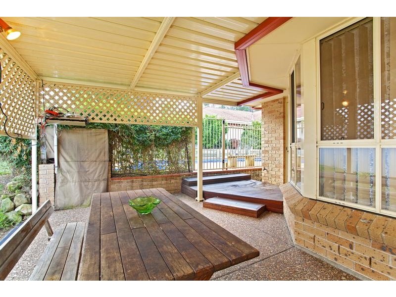 64 Woodlands Drive, Glenmore Park NSW 2745