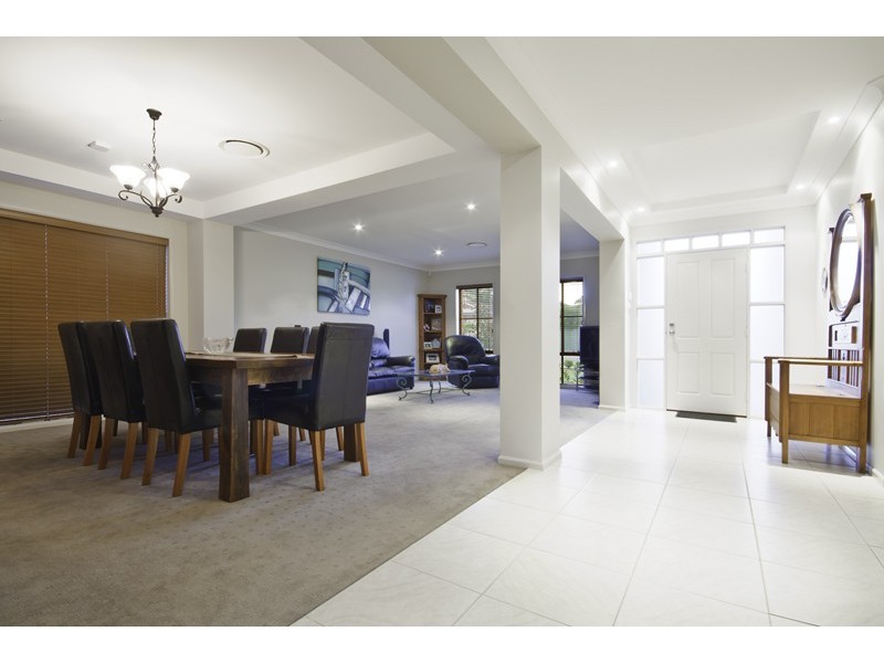 5 Kangaroo Place, Emu Plains NSW 2750