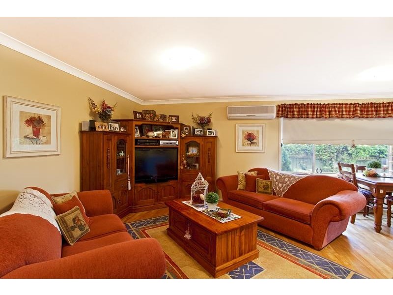 9 Narran Place, Glenmore Park NSW 2745