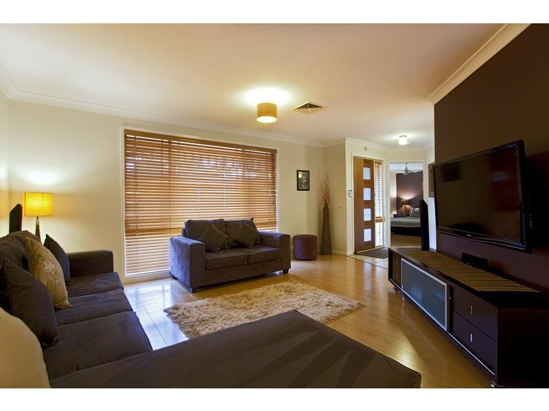 25 Bujan Street, Glenmore Park NSW 2745