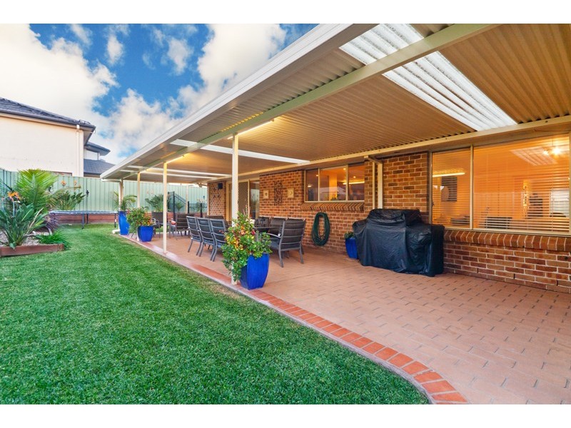 94 Glengarry Drive, Glenmore Park NSW 2745
