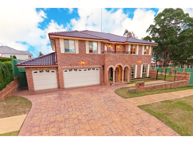 4 Gemalong Place, Glenmore Park NSW 2745