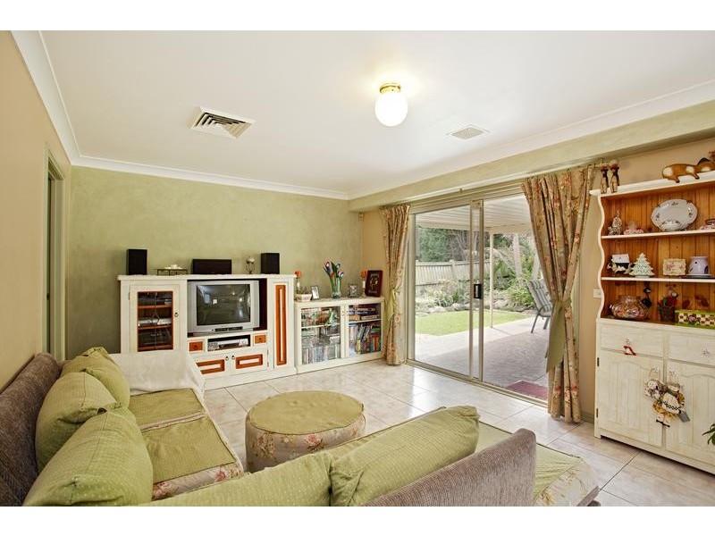 1 Daffodil Place, Glenmore Park NSW 2745
