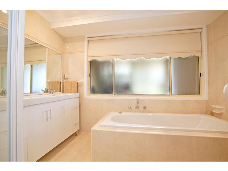 10 Greenhaven Place, Silverdale NSW 2752