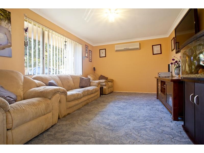 6 Twickenham Avenue, Cambridge Park NSW 2747