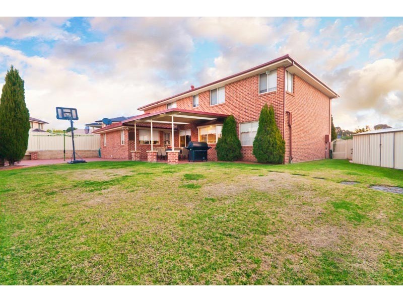 4 Bayldon Place, Glenmore Park NSW 2745