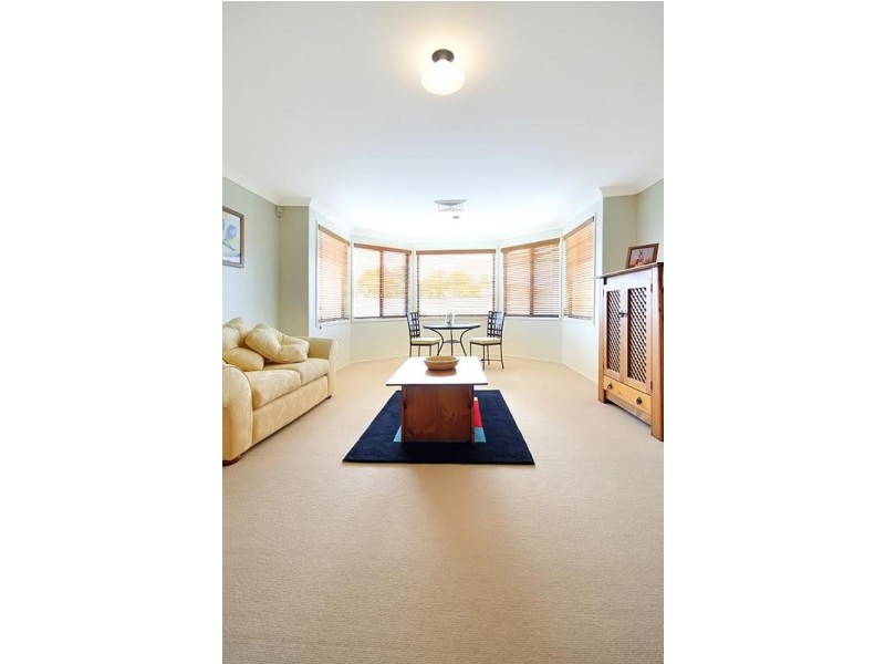 17 Birkdale Circuit, Glenmore Park NSW 2745