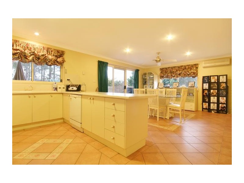 4 Cotula Place, Glenmore Park NSW 2745