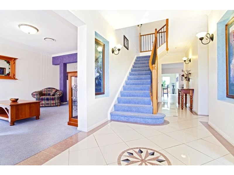 8 Roseville Terrace, Glenmore Park NSW 2745