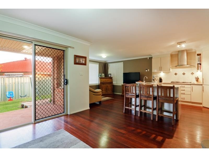 14 Waringa Crescent, Glenmore Park NSW 2745