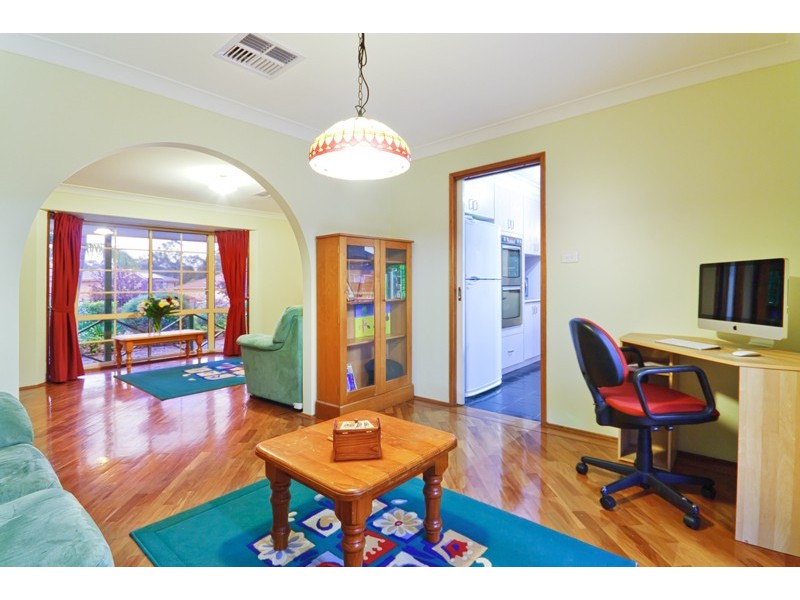 4 Azalea Court, Glenmore Park NSW 2745