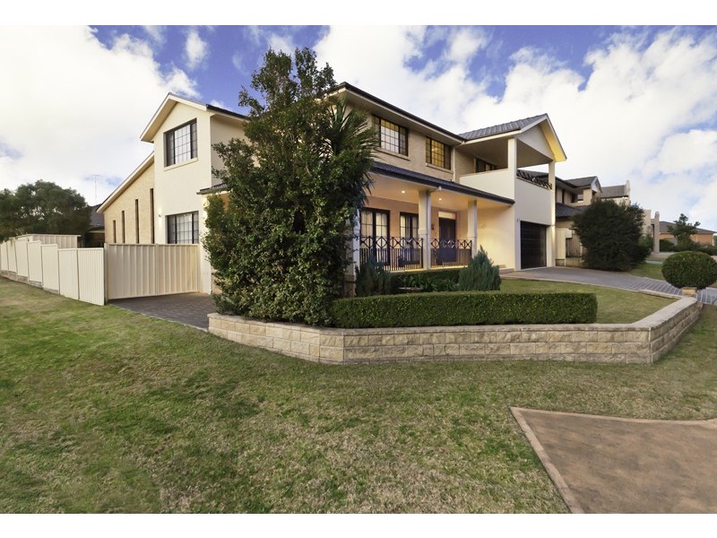 54 Monarch Circuit, Glenmore Park NSW 2745