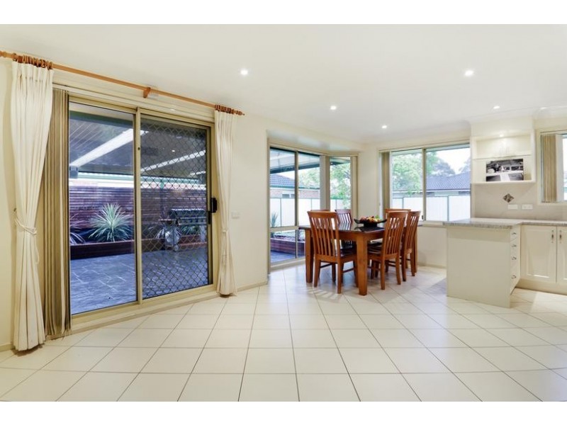 31 Dungara Crescent, Glenmore Park NSW 2745