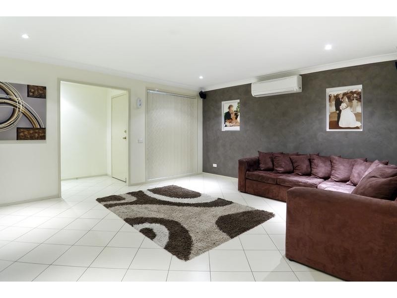 31 Dungara Crescent, Glenmore Park NSW 2745