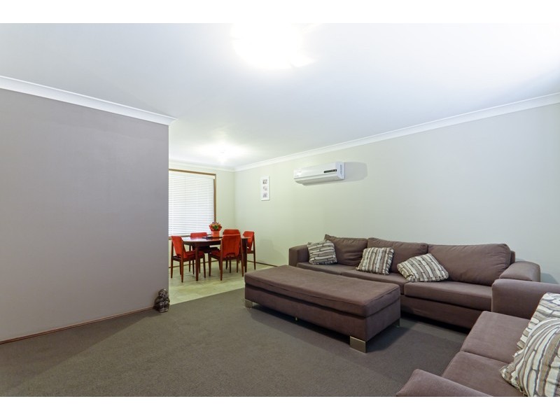 13 Kiber Drive, Glenmore Park NSW 2745