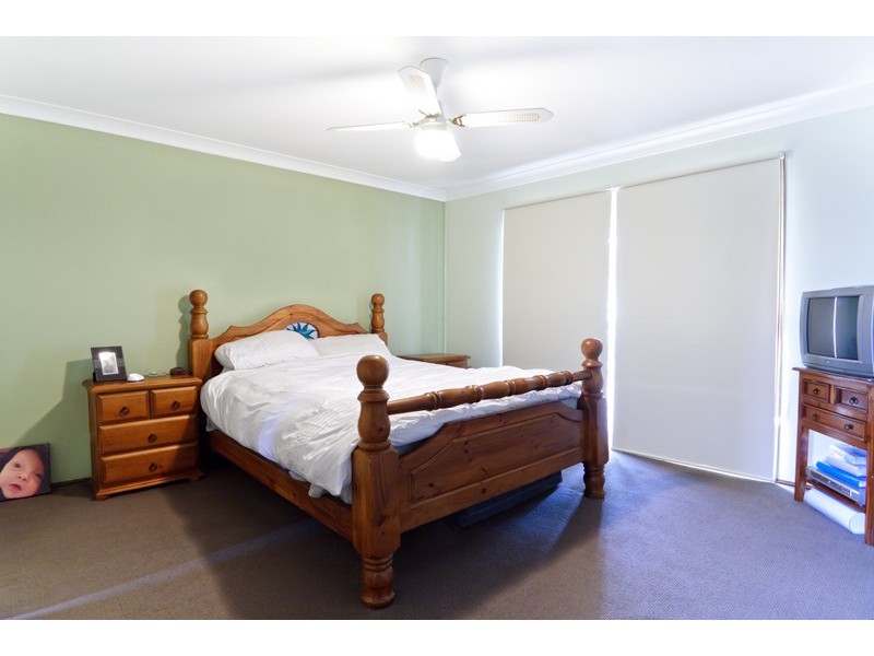 13 Kiber Drive, Glenmore Park NSW 2745