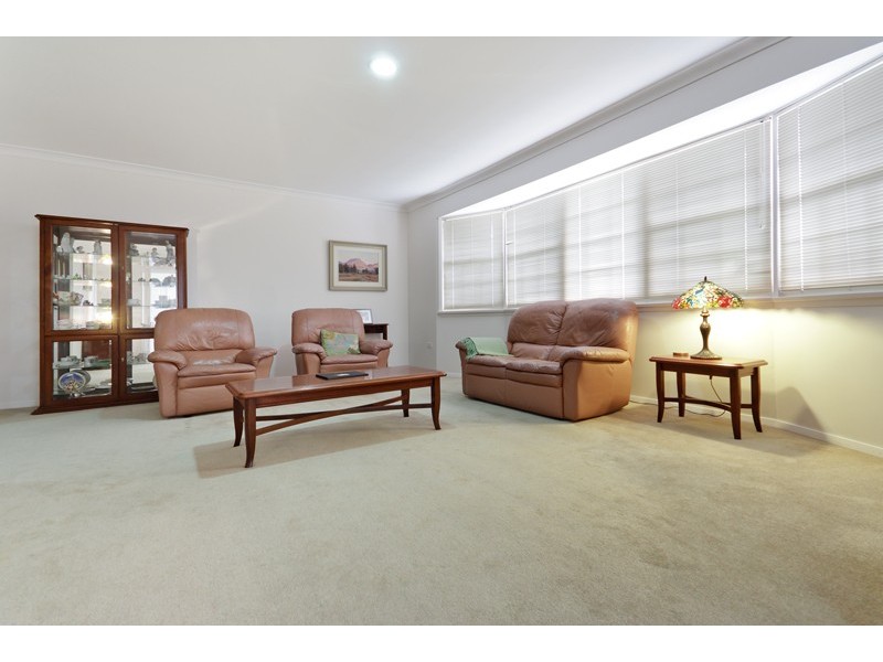 13 Bluegum Avenue, South Penrith NSW 2750