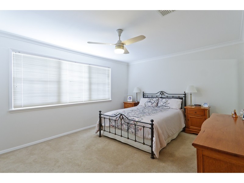 13 Bluegum Avenue, South Penrith NSW 2750