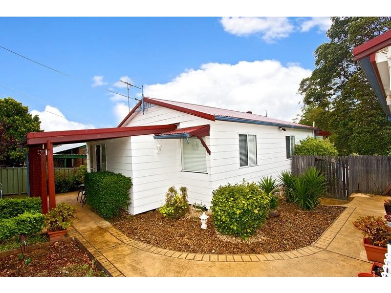34 First Street, Warragamba NSW 2752