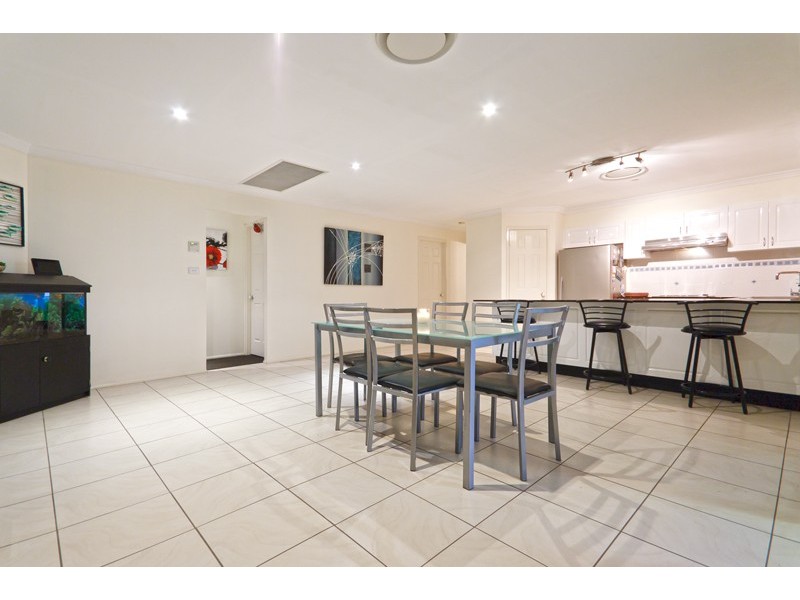 13 Branksome Way, Glenmore Park NSW 2745