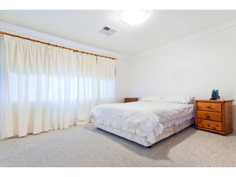 7 Schoolhouse Road, Regentville NSW 2745