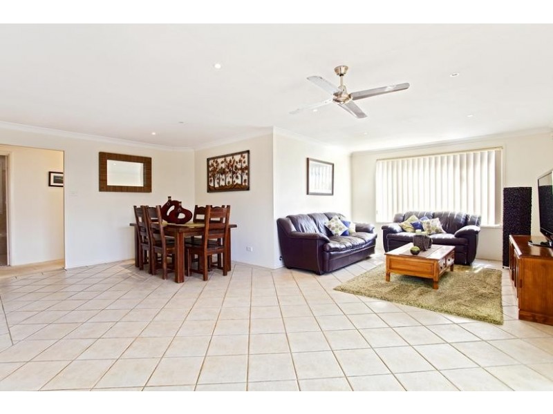 11 Kukundi Drive, Glenmore Park NSW 2745