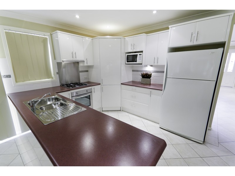 5 Carex Close, Glenmore Park NSW 2745