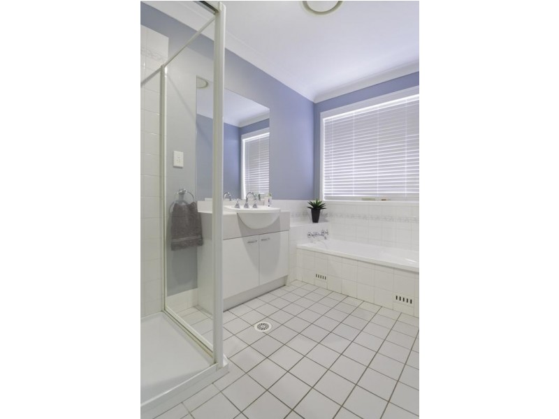 5 Carex Close, Glenmore Park NSW 2745