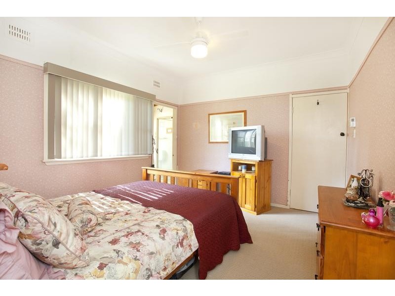 1 Nineteenth Street, Warragamba NSW 2752