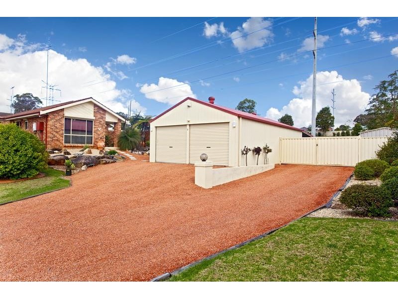 8 Prunus Close, Glenmore Park NSW 2745